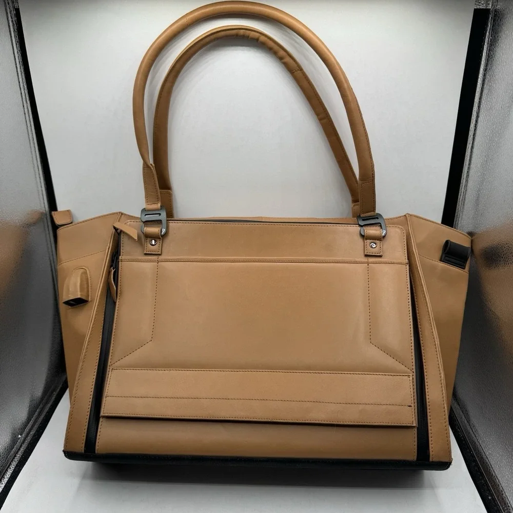 Nomahawk Urban Nomad Leather Tote Shoulder Bag Remote Laptop Platform Commuter